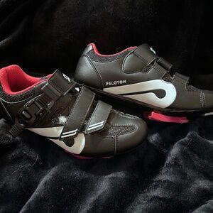 Peloton cycling shoes  38